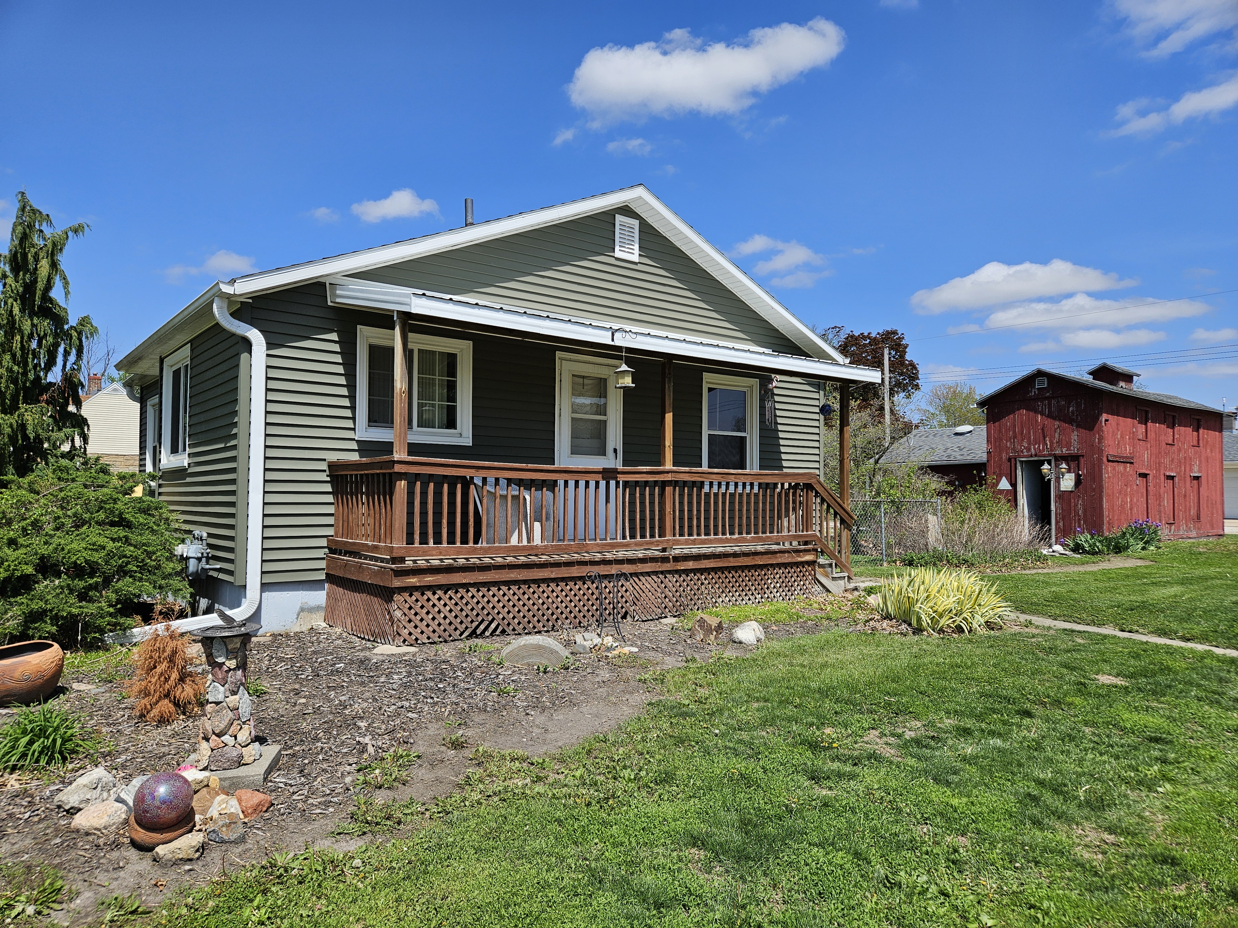 540 Leffler St, West Burlington, Iowa — 2 bed ranch sold for $110,000