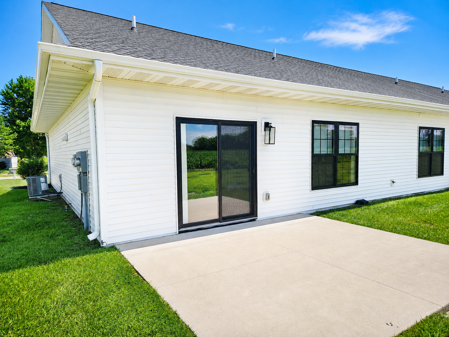 625 Layne Dr Unit 2, West Burlington - photo 3