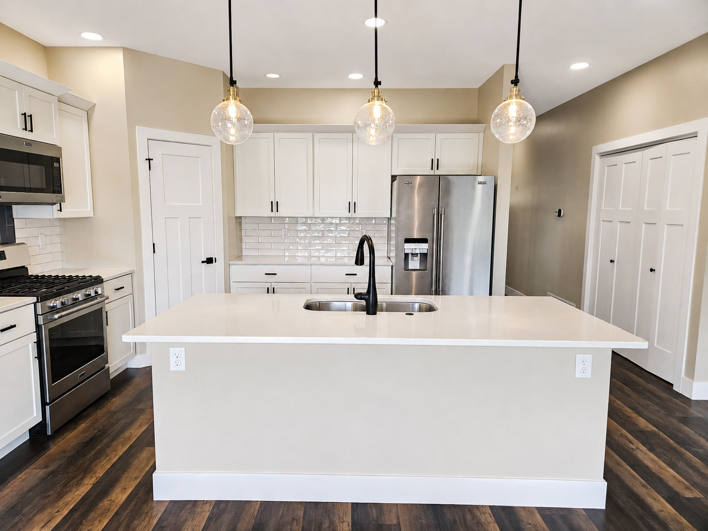 625 Layne Dr Unit 2, West Burlington - photo 5